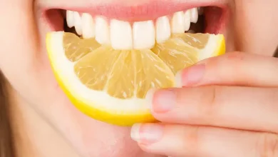 Who should not eat lemon